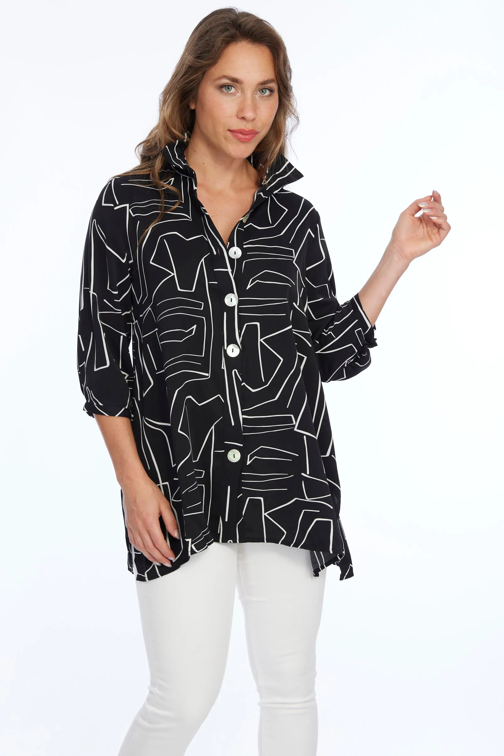 Black & White Wire Collar Tunic Top | Dora LIOR