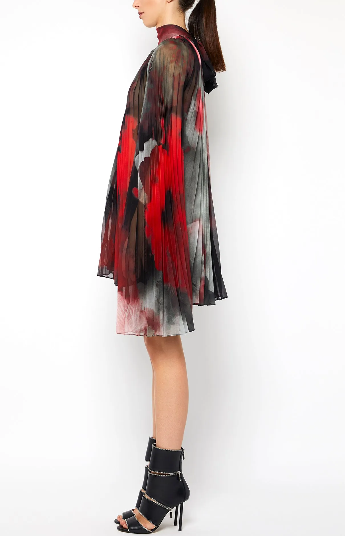 DRAPED TURTLENECK PLISSE TUNIC
