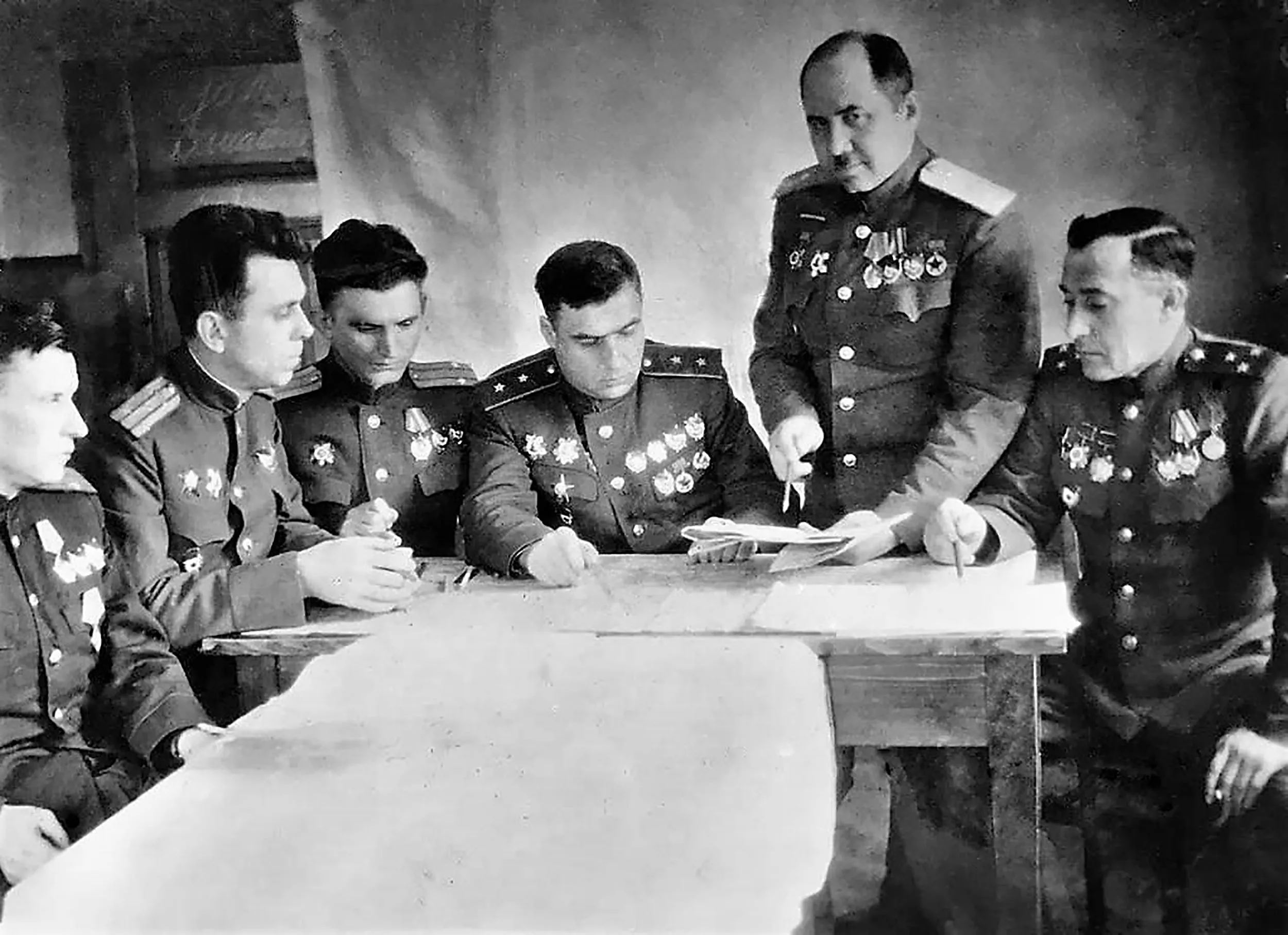 Original Soviet WWII Red Army General Poluboyarov Pavel Pavlovich, Commander of the 4th Guards Tank Corps Uniform - Formerly Part of the A.A.F. Tank Museum