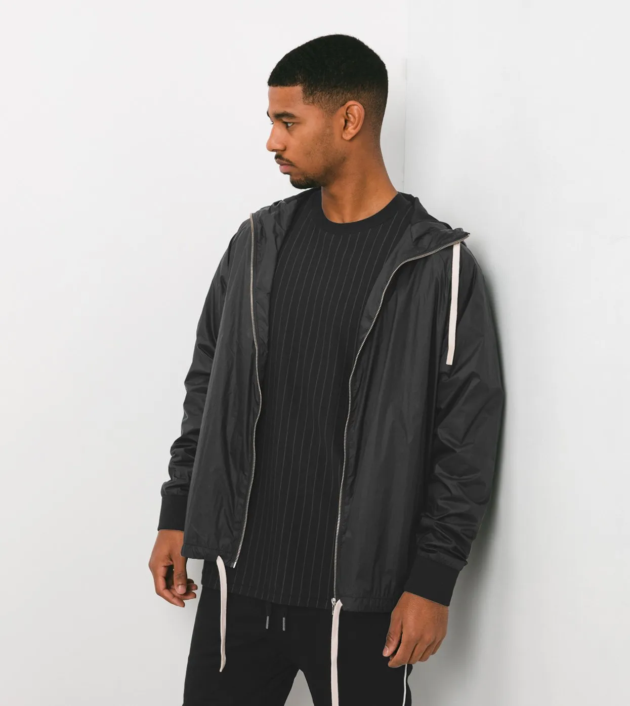 Storm Spray Jacket Scratched Black - Sale